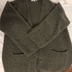 Uniqlo wool cardigan in green